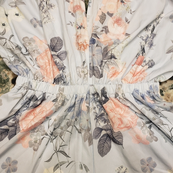 Jumper - Picture 3 of 3